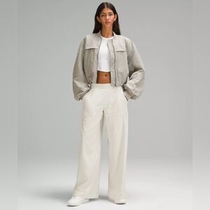 Lululemon Swift Mid-Rise Wide-Leg Lightweight Trouser Pant, Bone, Size 10, NWT